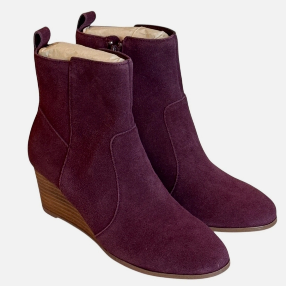 Violet & Red NEW Women's Suede Wedge Heel Boot Burgundy Leather Pull On Size 10